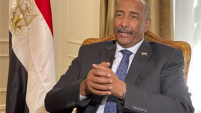 البرهان يشيد بالدعم المصري غير المحدود للحفاظ على سلامة واستقرار السودان