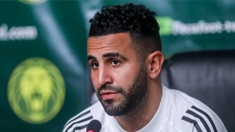 رياض محرز : أتمنى أن يواصل منتخب المغرب تحقيق الإنجازات
