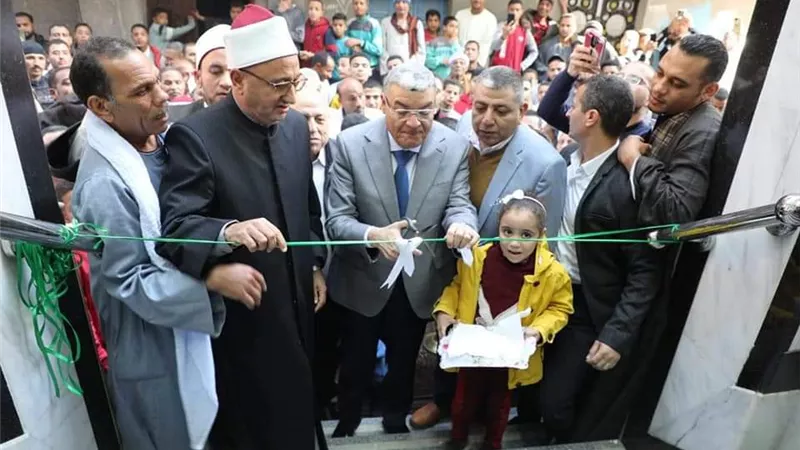 محافظ المنيا يفتتح مسجد الإمام الحسين بقرية بني حرام بمركز ديرمواس