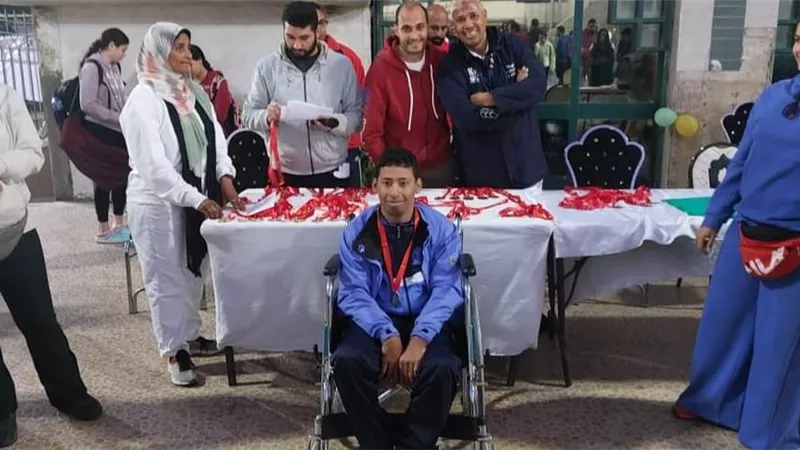 فوز جامعة السويس بالمركز الثاني في بطولة ٥٠ متر سباحة حرة لذوي الهم