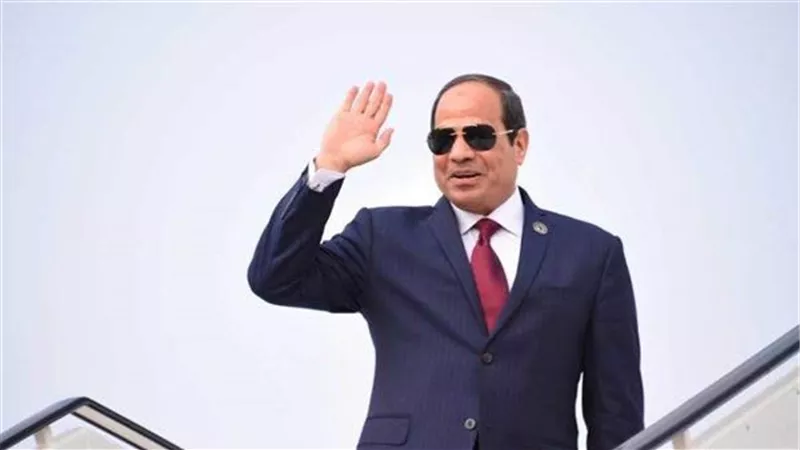الرئيس السيسي يعود إلى أرض الوطن بعد مشاركته في القمة العربية - الصينية