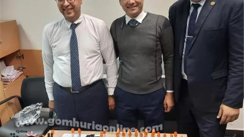ضبط راكب يحاول تهريب كمية من مستلزمات طب الأسنان حول جسده