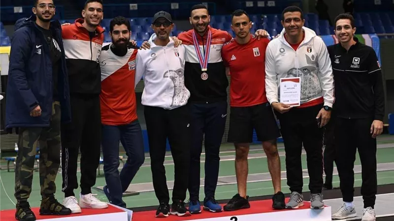 صبحى يهنئ علاء أبو القاسم لتتويجه ببرونزية بطولة كأس العالم