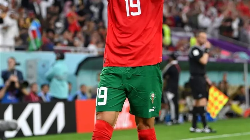فيديو .. شاهد ركلة حرة للمنتخب المغربي