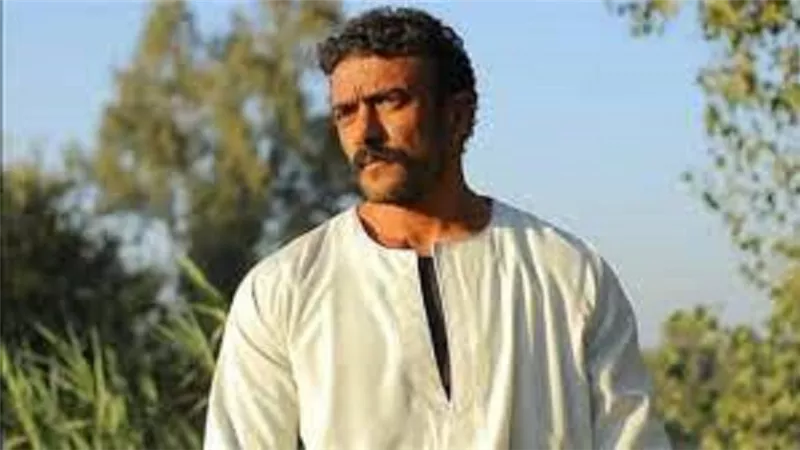 أحمد العوضى يشوق جمهوره بشخصيته فى 