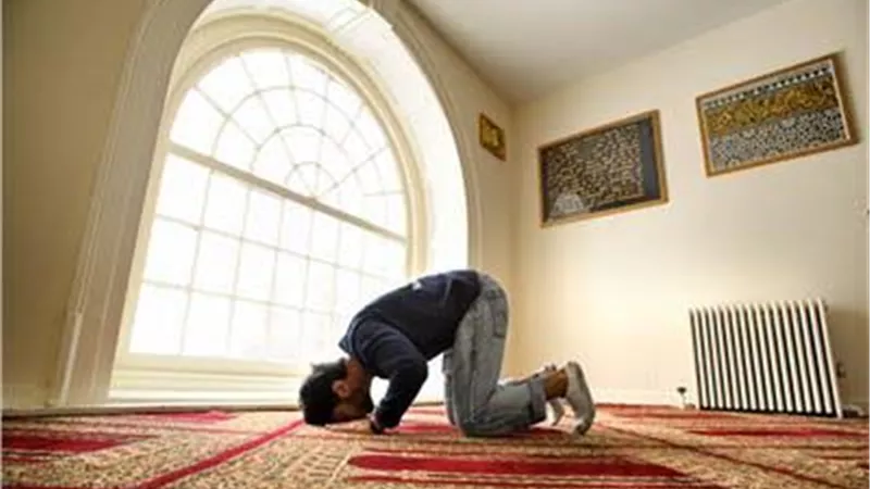 مواقيت الصلاة اليوم الأحد 11-12-2022