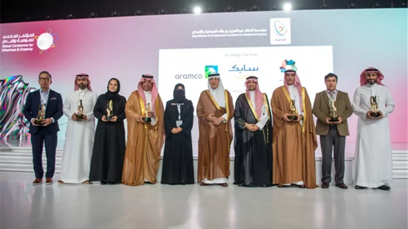 الأمير خالد الفيصل يفتتح أعمال المؤتمر العالمي الثاني للإبداع