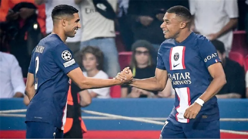كأس العالم 2022.. مبابى يرد على رسالة حكيمى قبل مواجهة المغرب وفرنسا