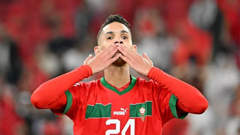 أول تعليق من بدر بانون بعد تأهل المغرب لنصف نهائي كأس العالم