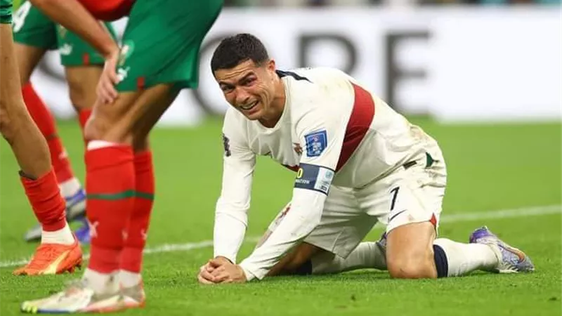 غرور رونالدو يدفعه للتفكير في قرار تاريخي غير مسبوق