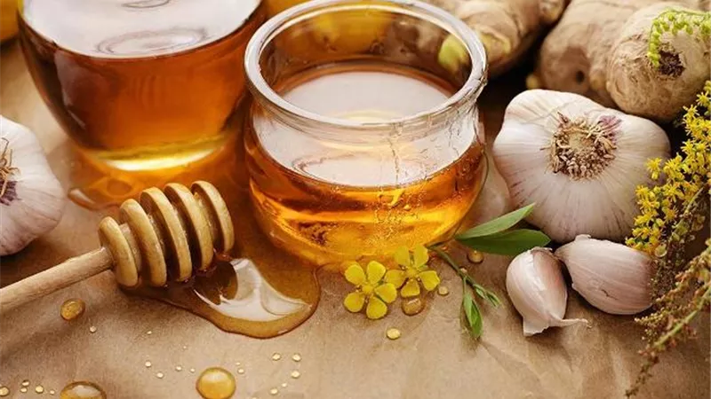 تعرف على مضادات حيوية طبيعية تحميك من نزلات البرد