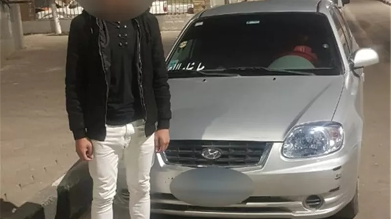 ضبط طالب لسيره بسيارته برعونة بطريق القاهرة - الإسماعيلية