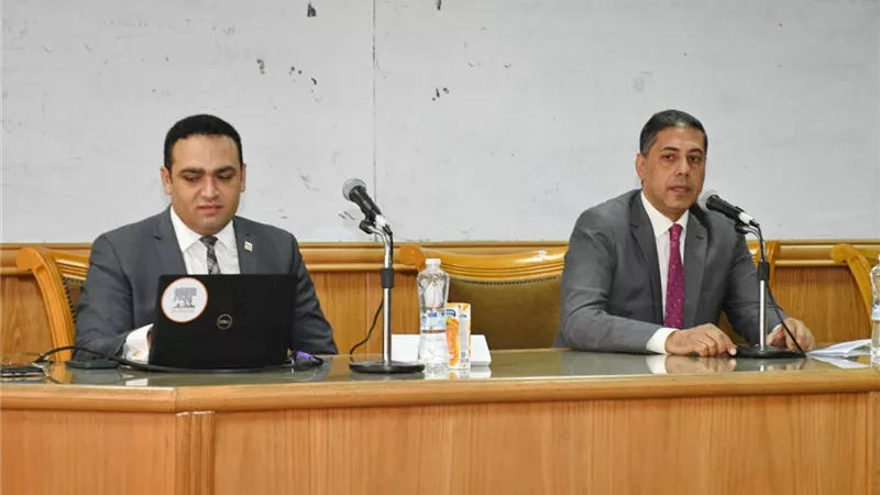 ألسن عين شمس تستضيف ورشة عمل حول النشر العلمي في مجال اللغات والادب