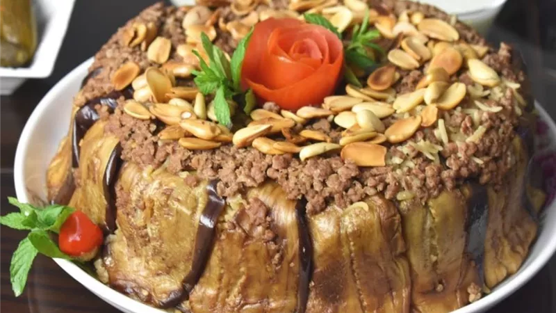 طريقة عمل مقلوبة باذنجان باللحم