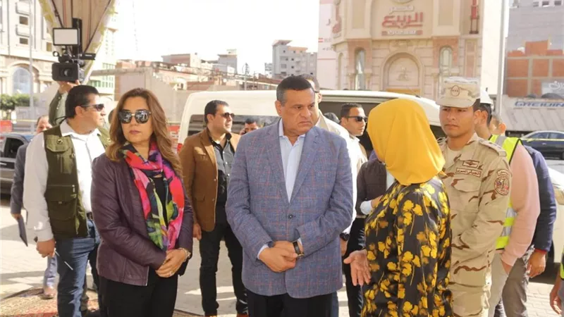 وزير التنمية المحلية ومحافظ دمياط يتابعان مشروع تطوير محور السيالة