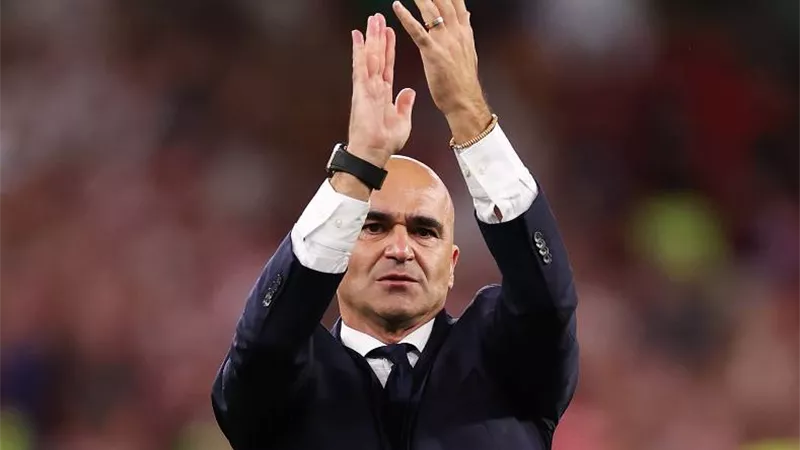 منتخب بلجيكا يبحث عن خليفة مارتينيز عبر الإنترنت