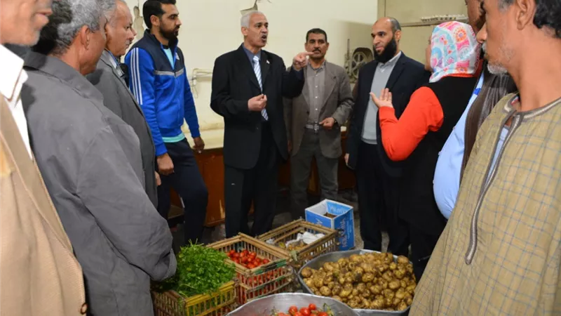 رئيس جامعة أسيوط نقدم أفضل و أجود الأطعمة لطلاب المدن الجامعية