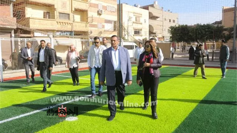 هشام آمنه ..الرئيس السيسى يولي مشروعات 