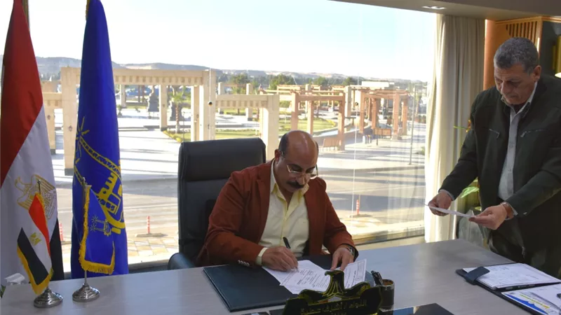 محافظ أسوان يوجه للإستعداد الجيد لإنطلاق إمتحانات الفصل الدراسى