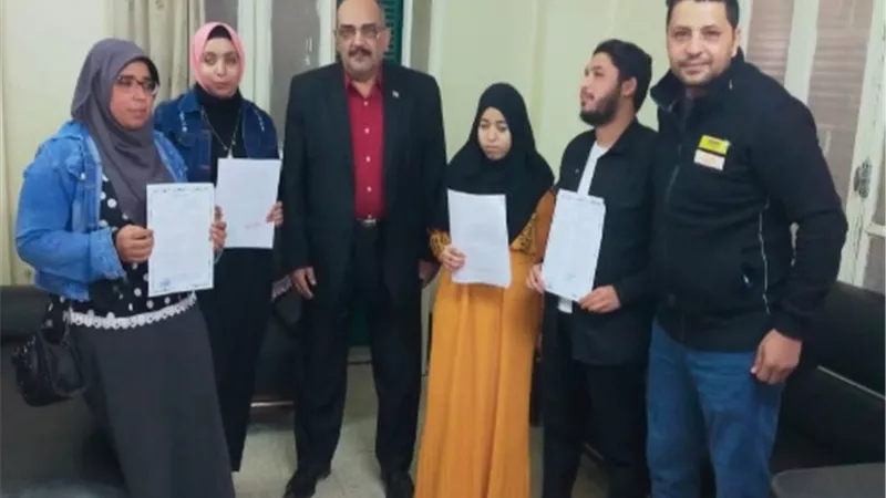 القوى العاملة: توقيع عقود عمل لذوي الهمم بمحافظة بني سويف