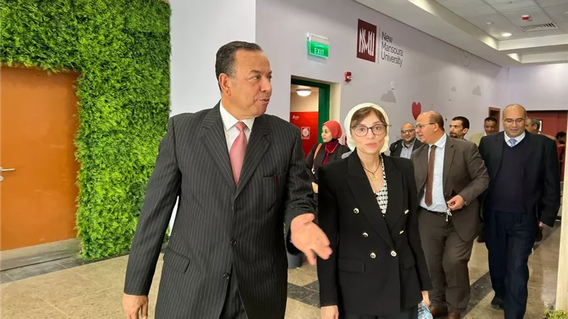جامعة عين شمس تبدأ المرحلة الثالثة من تدريب القيادات وأعضاء التدريس