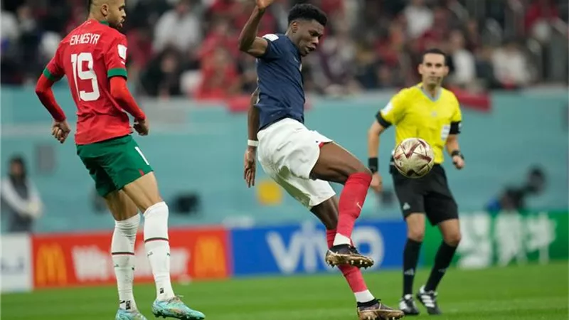 كاف يوجه رسالة إلى منتخب المغرب بعد الخسارة أمام فرنسا بكأس العالم