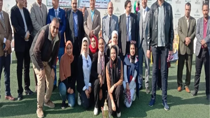 تكريم الطلاب الفائزين في دورى الصوف الدراسيةو