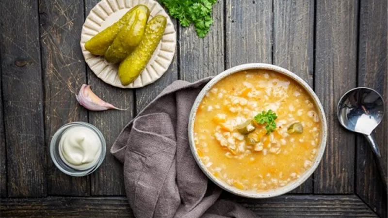 طريقة عمل شوربة العدس بالخضار والشوفان