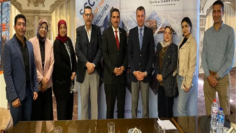 القوى العاملة ببوسعيد تشارك في حوار مجتمعي حول تقييم الآثار البيئية