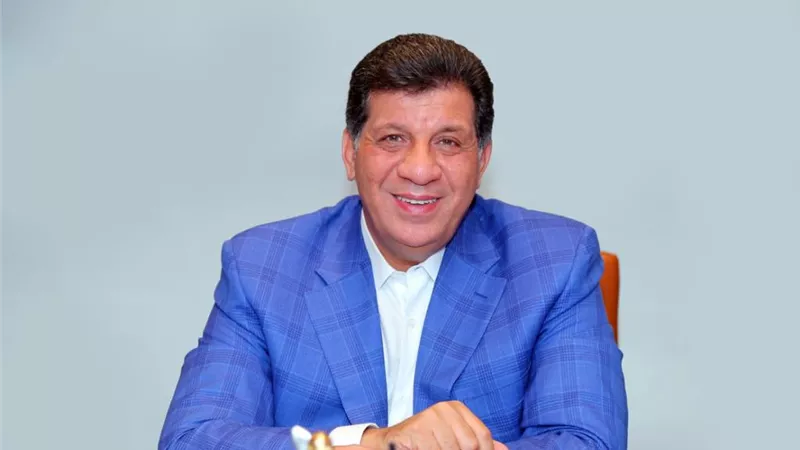 الخبير السياحى أشرف شيحة يشيد بتعامل الدولة مع ملف العمرة ويؤكد أنها نجحت فى القضاء على 