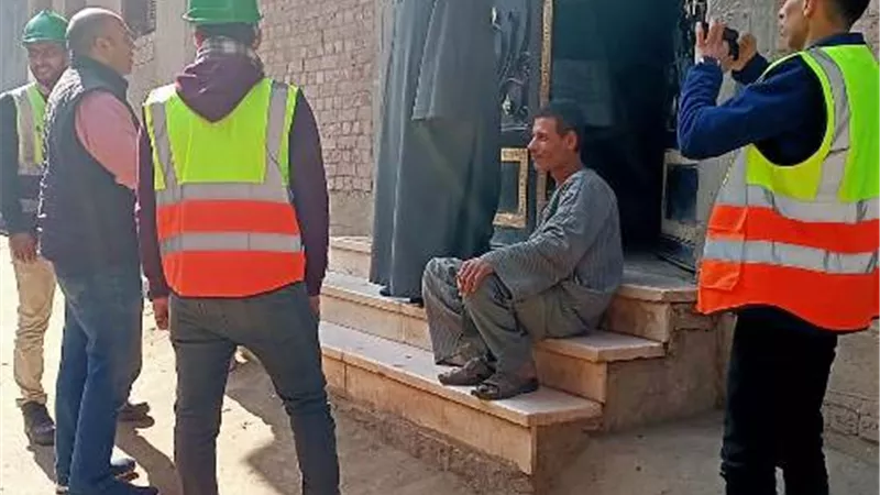 شركة مياه الشرب والصرف الصحى بالفيوم.. تواصل حملات طرق الأبواب