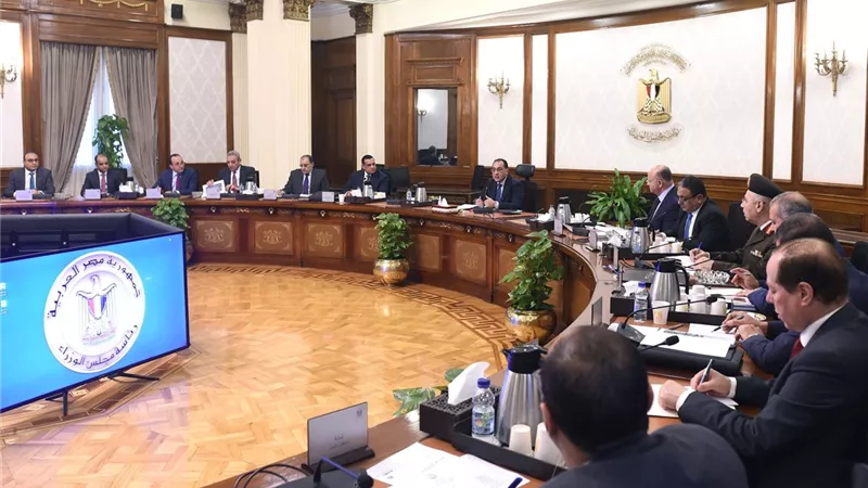 مدبولي يتابع إنشاء صندوق خاص بصيانة مشروعات المناطق العشوائية