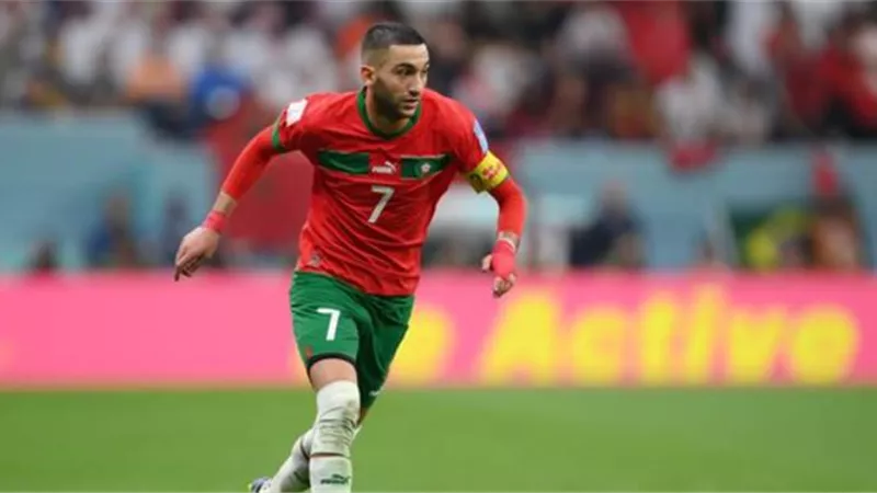 رسالة مؤثرة من زياش إلى جماهير المغرب بعد الهزيمة أمام فرنسا