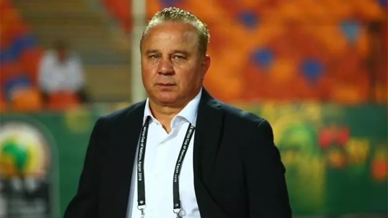 أول تعليق من شوقى غريب بعد فوز المقاولون على إنبى برمونتادا مثيرة