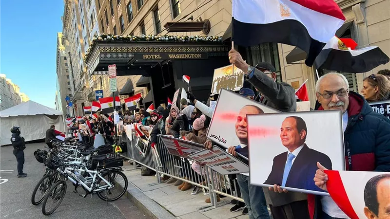 الجالية المصرية في أمريكا: إنجازات الرئيس السيسي غير مسبوقة