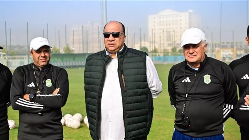 مصيلحي يوقع غرامات ماليه علي لاعبي الاتحاد
