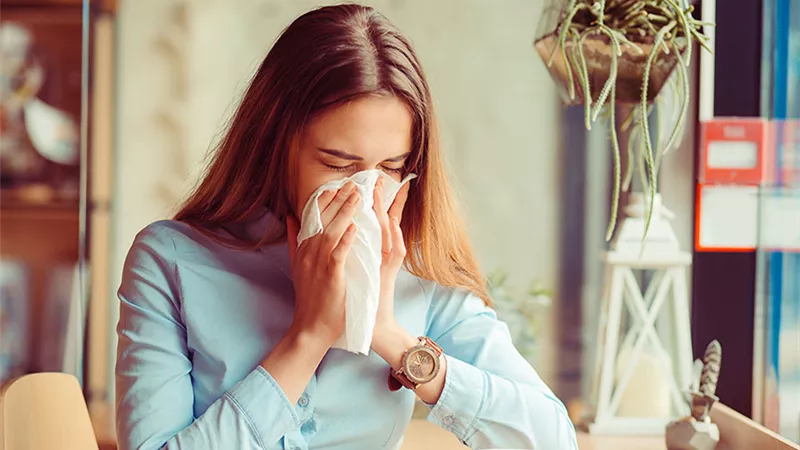 الصحة تناشد المواطنين بتلقي لقاحي كورونا والأنفلونزا الموسمية