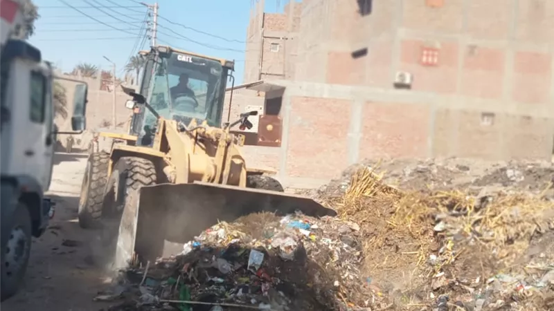 محافظ أسيوط: رفع وإزالة 630 طن مخلفات وقمامة خلال حملات للنظافة