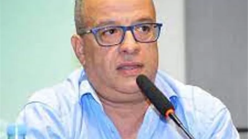 رئيس الرجاء المغربى يفتح النار على الـ