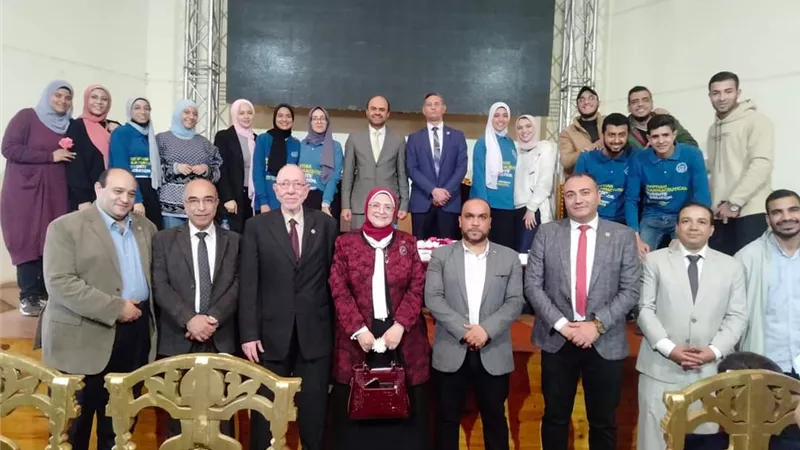 معا لدعم المجتمع.. المنوفية تحتفل بيوم الصيدلي