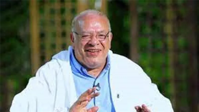 صلاح عبد الله: 