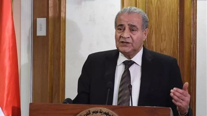 التموين:السماح للمضارب بحريةتدبيروتداول وتخزين الأرزالشعير بالمخازن