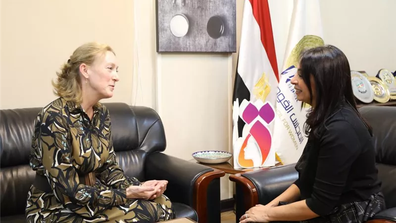 مايا مرسى تستعرض جهود قومى المرأة مع سفيرة سلوفاكيا بالقاهرة