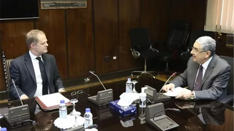وزير الكهرباء بحث ووفد بريطانيا فرص الاستثمار فى الطاقات المتجددة