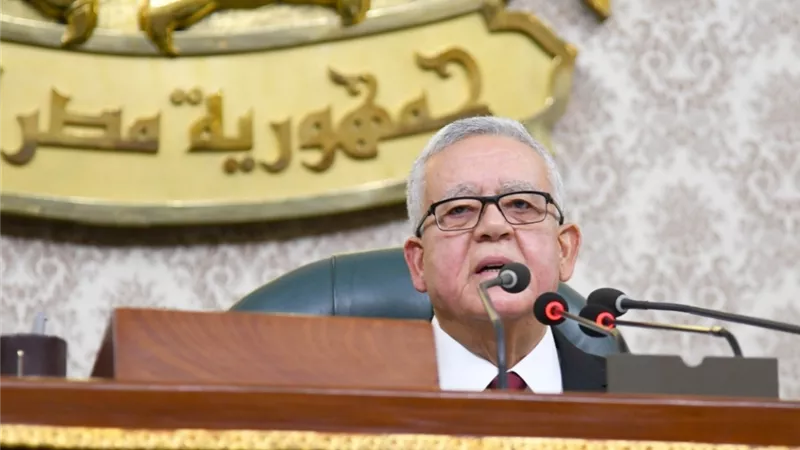 البرلمان يوافق علي مجموع المواد قانون إنشاء هيئة قناة السويس