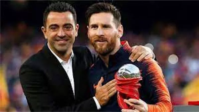 تشافى : صديقى ميسى هو أفضل لاعب كرة قدم فى التاريخ