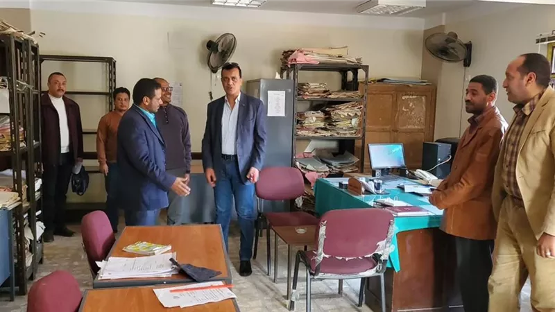 إحالة مدير مدرسة للتحقيق .. في قنا