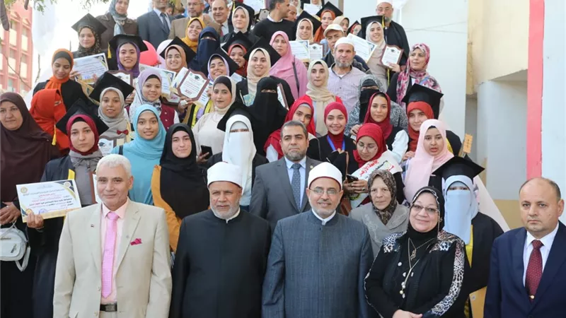 رئيس جامعة الأزهر يشهد تخريج الدفعة 22 بكلية الدراسات الإسلامية