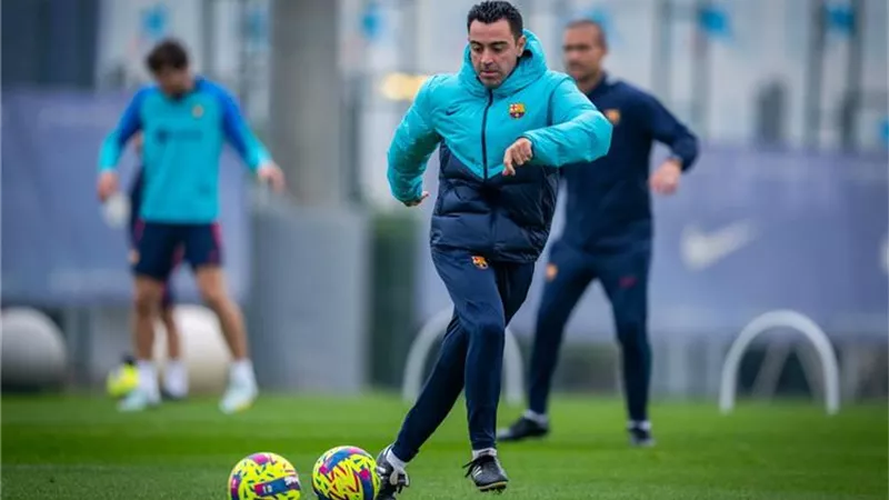برشلونة يحسم موقفه من تجديد تعاقد ماركوس ألونسو