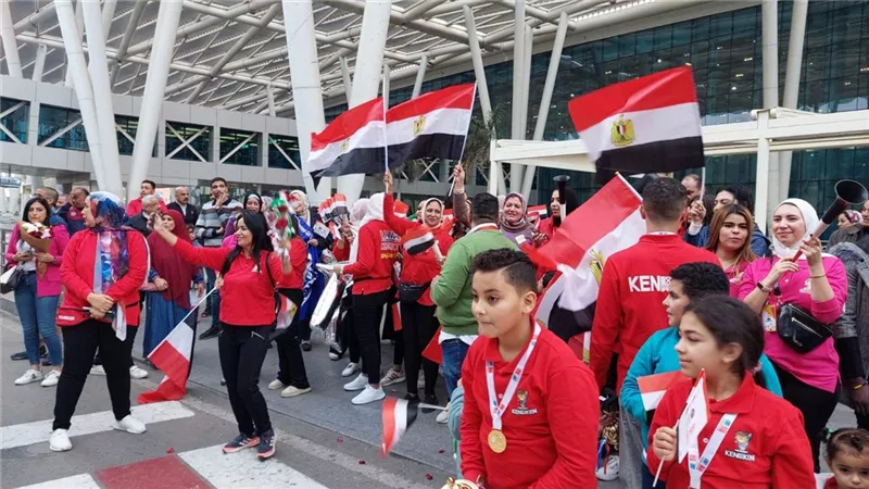 3 طلاب مصريين يحتلون المركز الأول عالمياً لـ«العباقرة» بالأمارات